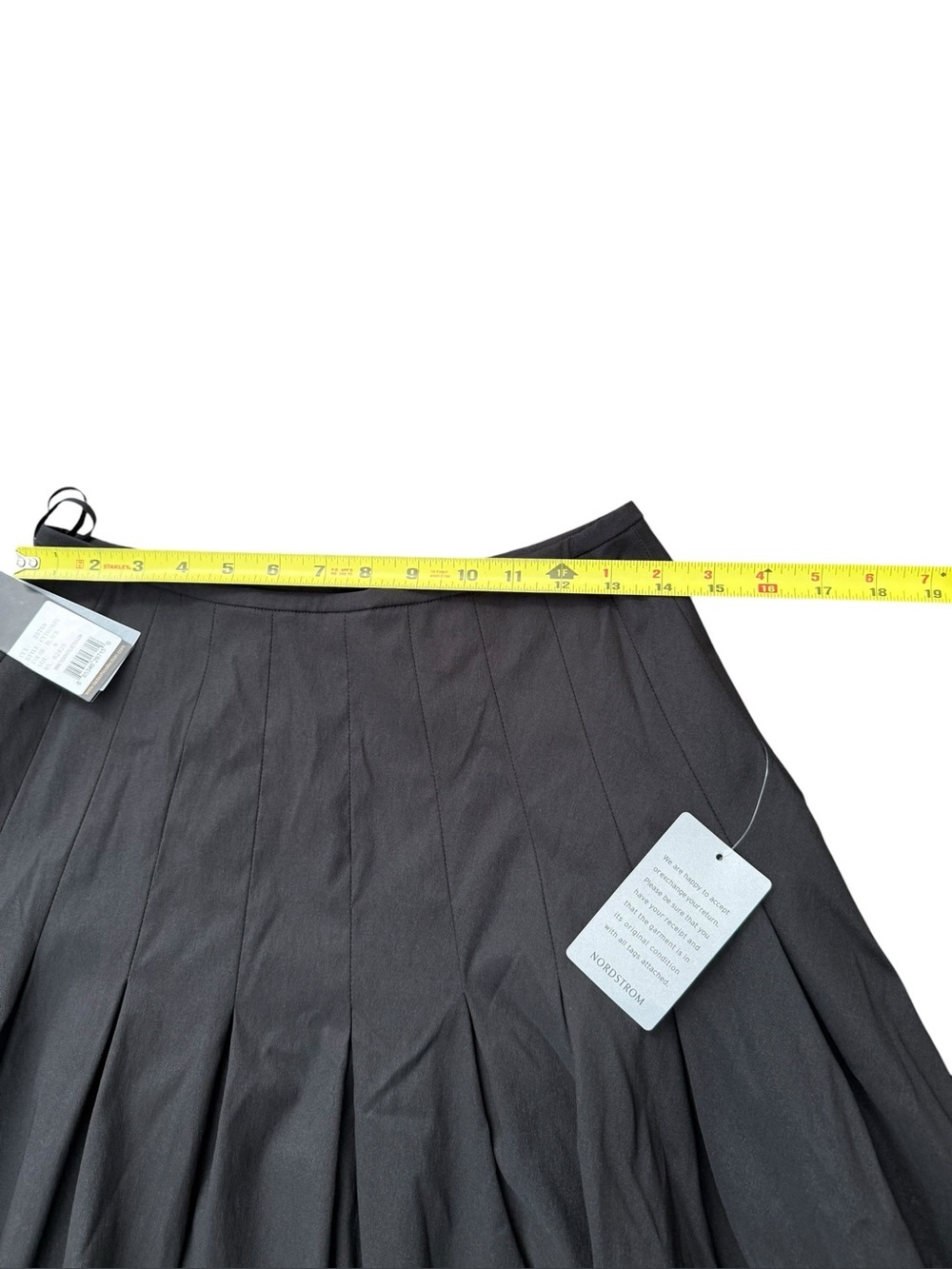 NWT Tadashi Shoji Black Pleated A-Line Stretchy Flair Skirt, Size 8 - Picture 7 of 11
